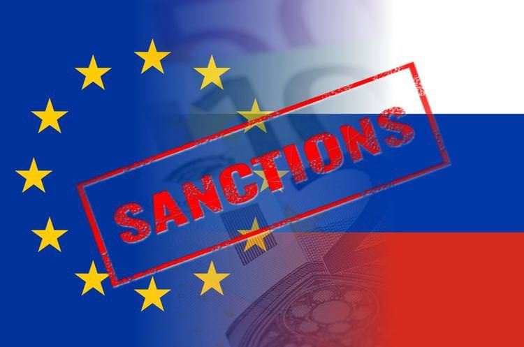 ЕС договорился о частичном эмбарго на российскую нефть и другие санкции