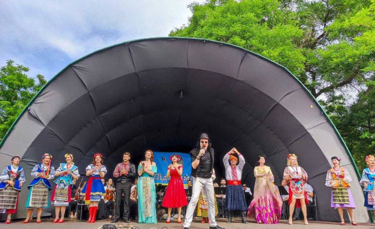 В Одессе проходят концерты в поддержку защитников Украины