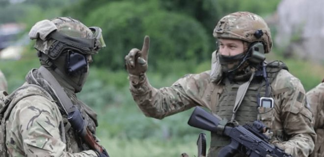 Украинские военные проходят обучение в Британии
