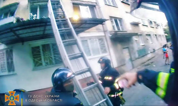 В Одессе 4-летний мальчик выпал из окна на 5 этаже и выжил (видео)