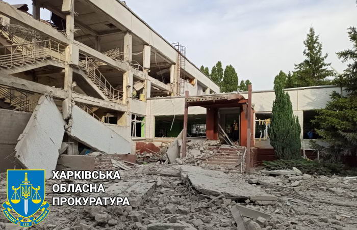В Харькове российская ракета “Искандер” уничтожила очередную школу