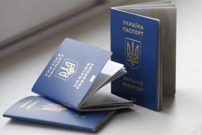 Украинцы смогут ездить без виз еще в одну страну