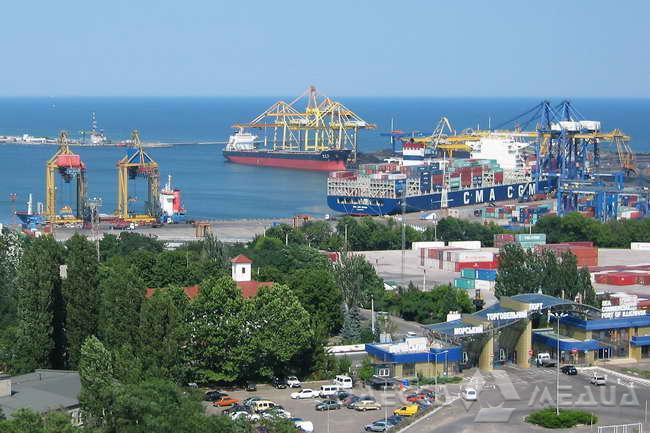 Мининфраструктуры ожидает начало новых судозаходов в морские торговые порты «Одесса» и «Черноморск» к концу недели