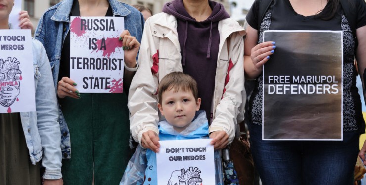 "Трибунал" в Мариуполе: кого россия хочет посадить в клетки
