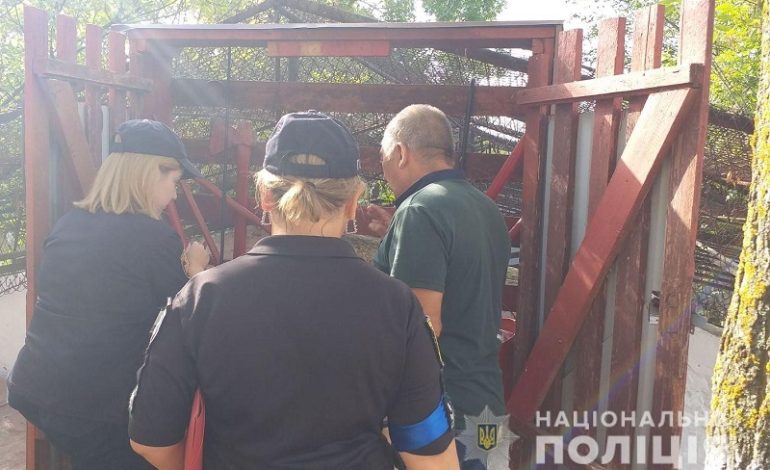 В Болградском районе полицейские и спасатели проверяют безопасность в школах