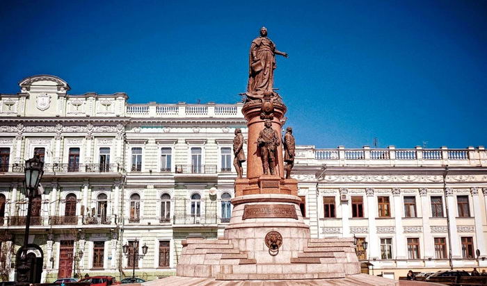 В Одессе официально обсудят судьбу памятника российской императрице Екатерине II