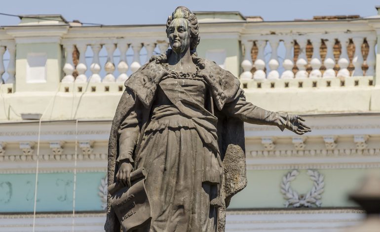 Пристрасті за Катериною: що було до пам’ятника Засновникам Одеси і що залишиться