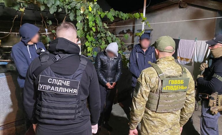У Болградському районі затримали членів злочинної групи, які відправляли за кордон ухилянтів