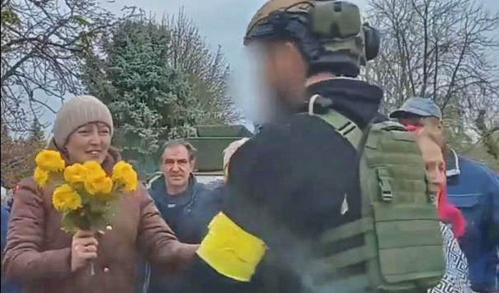 Освобождена Херсонщина: ВСУ встречают цветами (видео)