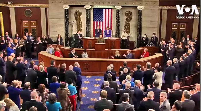 Конгресс США аплодировал Зеленскому стоя почти 2 минуты