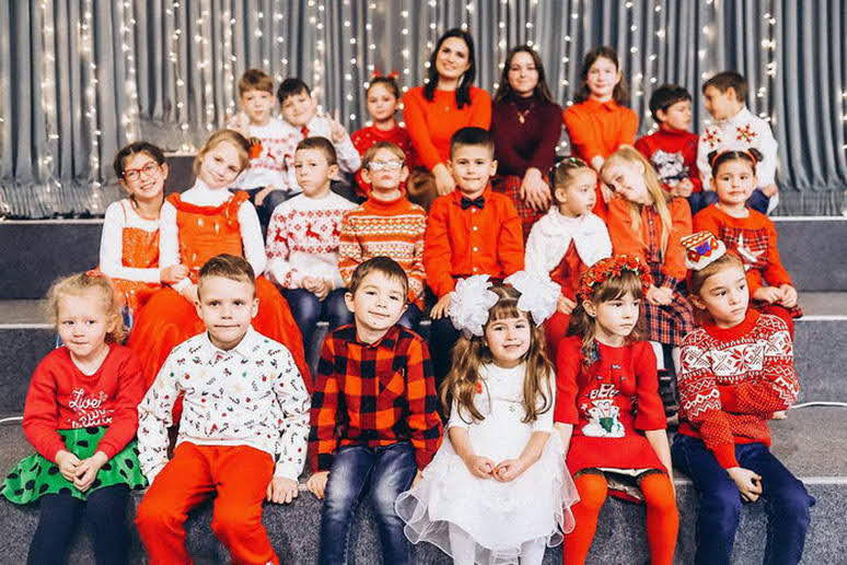 В Одессе на Рождество 1500 детей переселенцев и детей с инвалидностью получили подарки