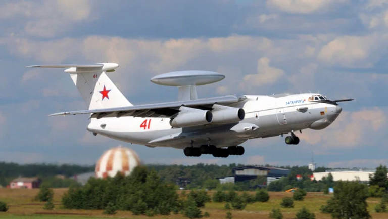 Партизаны в Беларуси взорвали самый дорогой российские военный самолет-разведчик