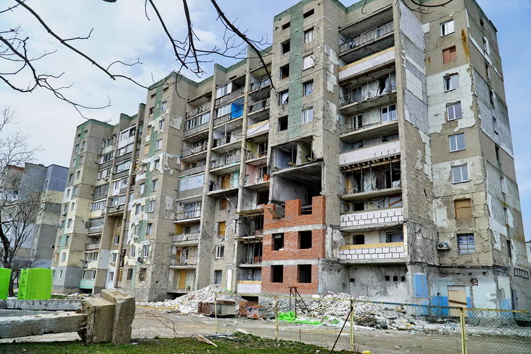 Марченко недоволен ремонтом дома в Сергеевке, в который попала российская ракета