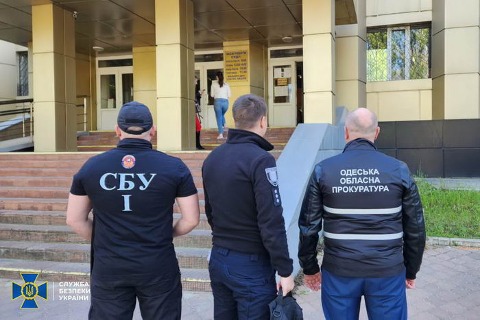 В Одессе чиновники Суворовского суда присвоили государственное имущество почти на 10 млн гривен