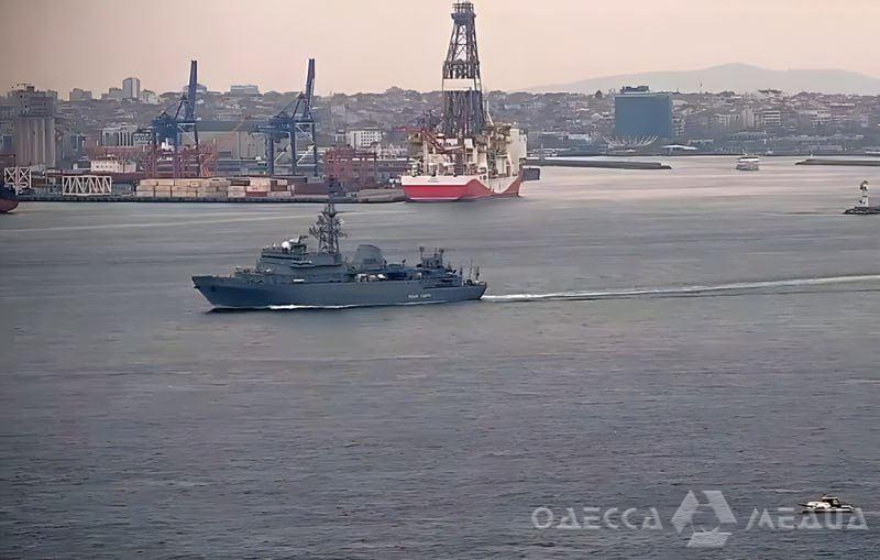 Утром в акватории Черного моря атаковали российский разведывательный корабль «Иван Хурс»