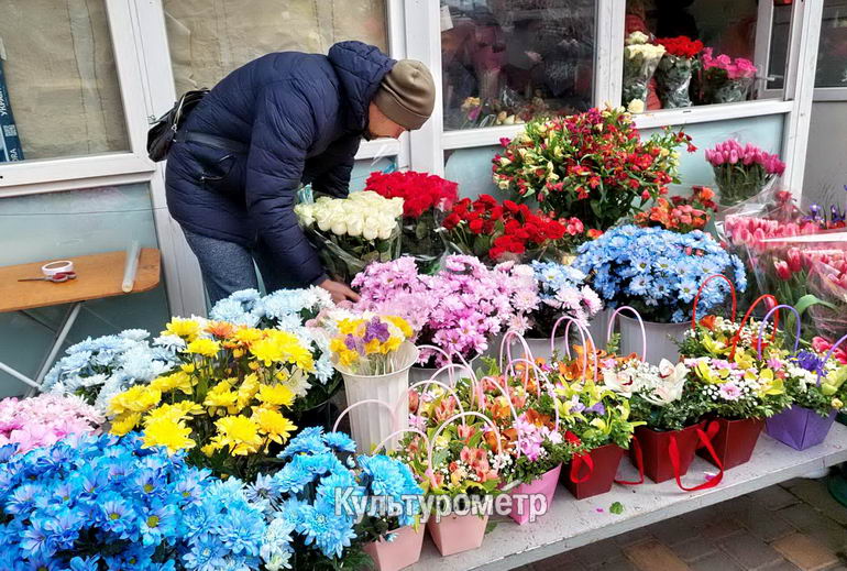 Цветочный ажиотаж в Одессе на 8 марта – цены взлетели на букеты и экзотику