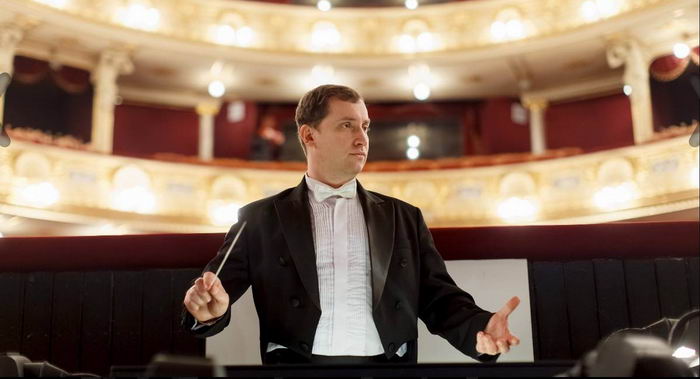 В Одесской опере выбрали нового главного дирижера – им стал Василий Коваль из Львова
