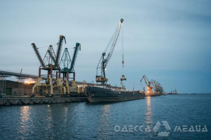 В Украине усиливают меры безопасности в морских портах: в Одесской области ожидают 86 судов