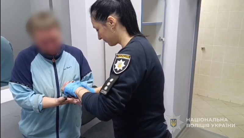 В Одесской области полицейские сообщили о подозрении женщине, которая задушила девятимесячную дочь