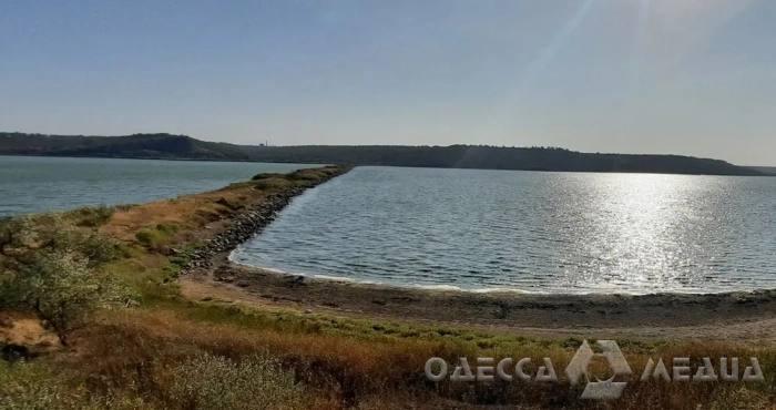 6-й день на Хаджибейском лимане ищут пропавшего рыбака