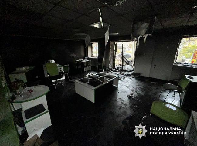 В Одесі 26-річний чоловік на замовлення росіян підпалив приміщення банку