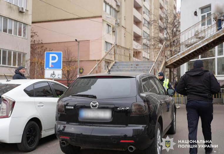 В Одессе полиция взялась за нарушителей парковки на местах для людей с инвалидностью
