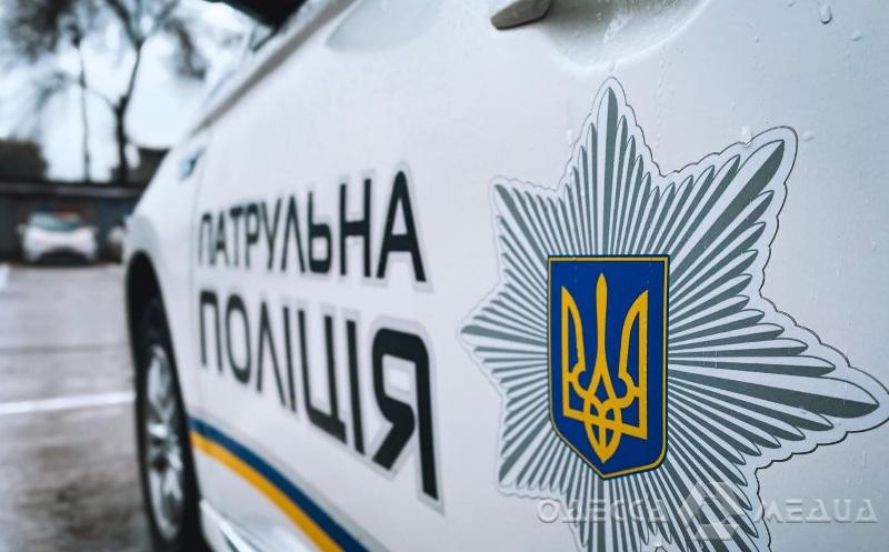 В Одесі патрульні врятували чоловіка, який намагався накласти на себе руки